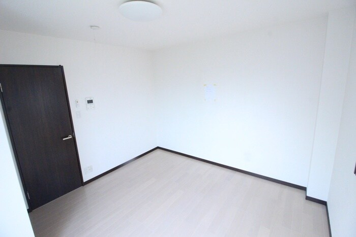 物件内観写真14　(居室)