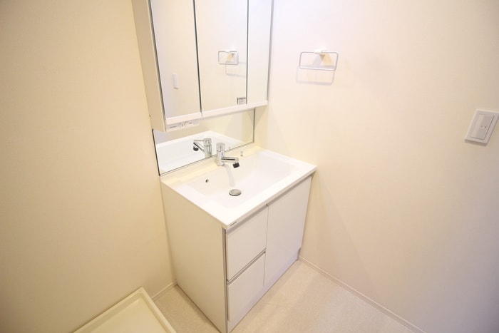 物件内観写真11　(洗面)