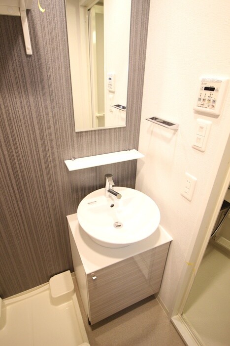 物件内観写真9　(洗面)