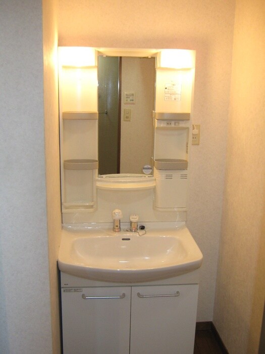 物件内観写真9　(洗面)