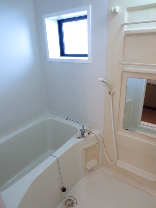 物件内観写真8　(バス／シャワールーム等)