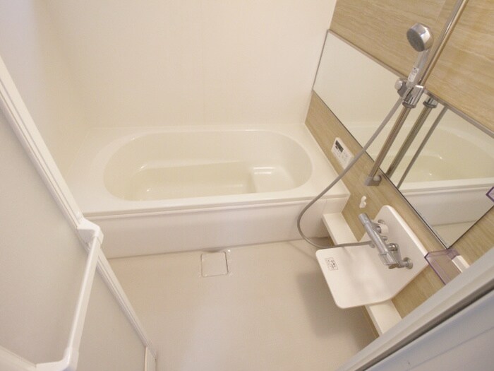 物件内観写真13　(バス／シャワールーム等)