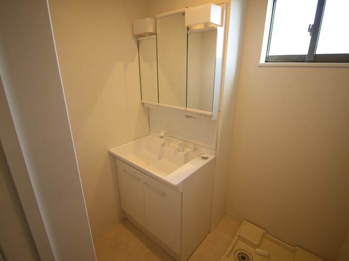 物件内観写真14　(洗面)