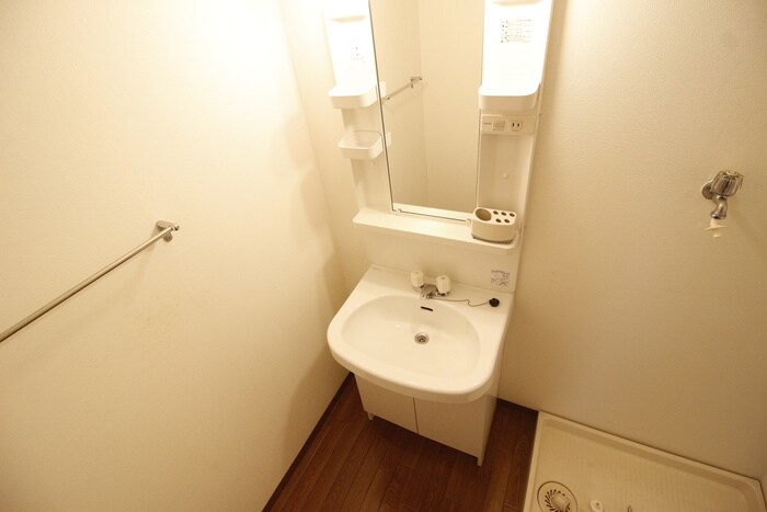 物件内観写真9　(洗面)