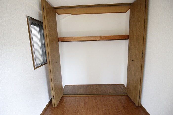 物件内観写真15　(収納)