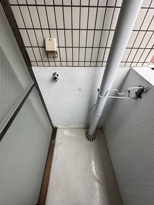 物件内観写真12　(洗濯機置場)