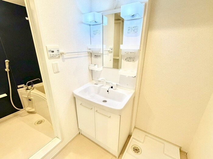 物件内観写真12　(洗面)