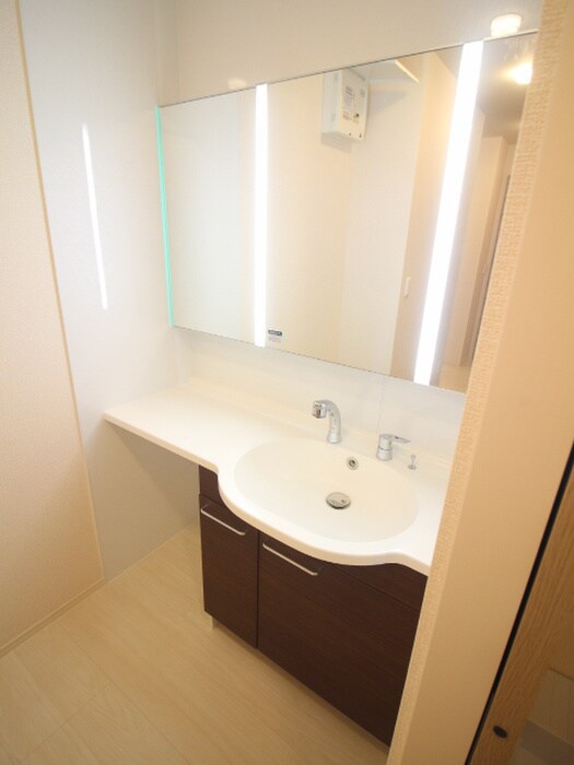 物件内観写真14　(洗面)