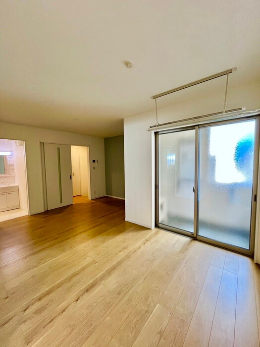 物件内観写真6　(居室)