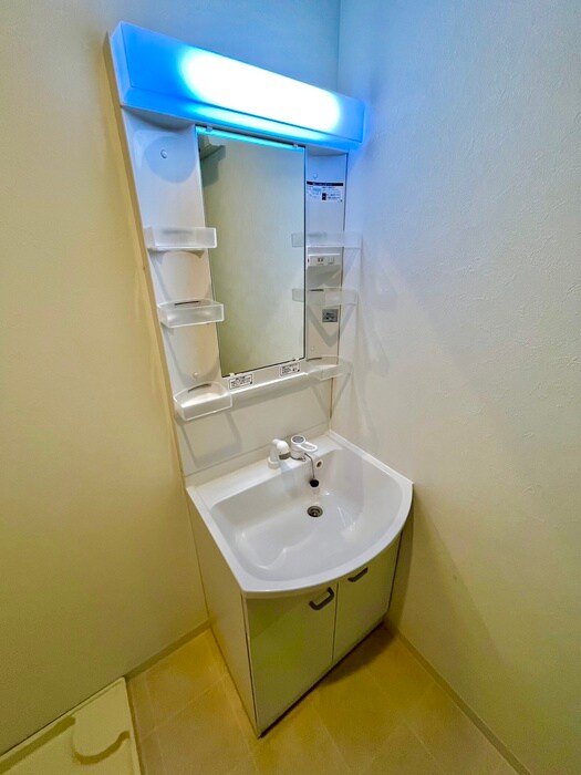 物件内観写真13　(洗面)