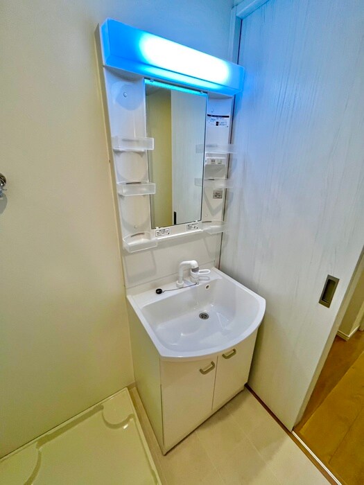 物件内観写真13　(洗面)