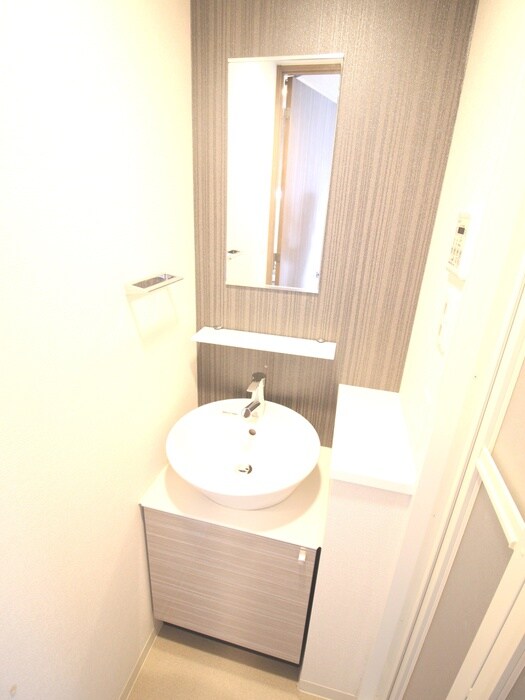 物件内観写真9　(洗面)