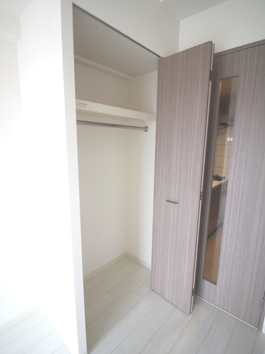 物件内観写真14　(収納)