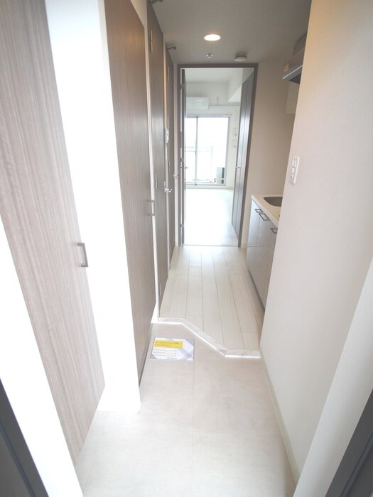 物件内観写真17　(廊下)