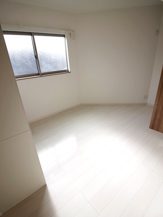 物件内観写真13　(居室)