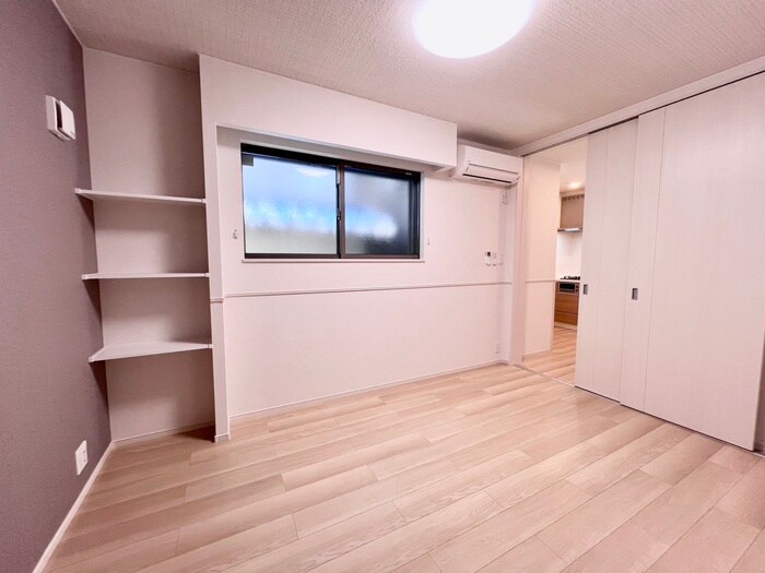 物件内観写真11　(居室)