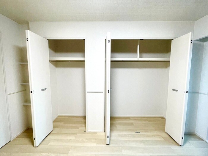 物件内観写真15　(収納)