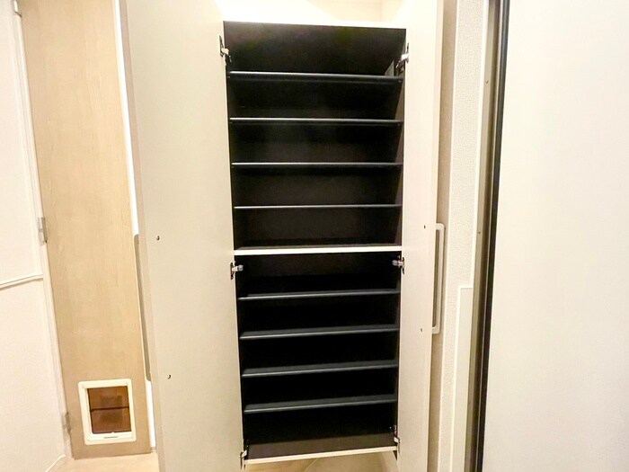 物件内観写真17　(靴箱)