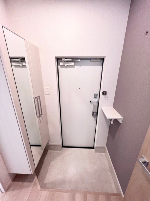 物件内観写真17　(玄関)