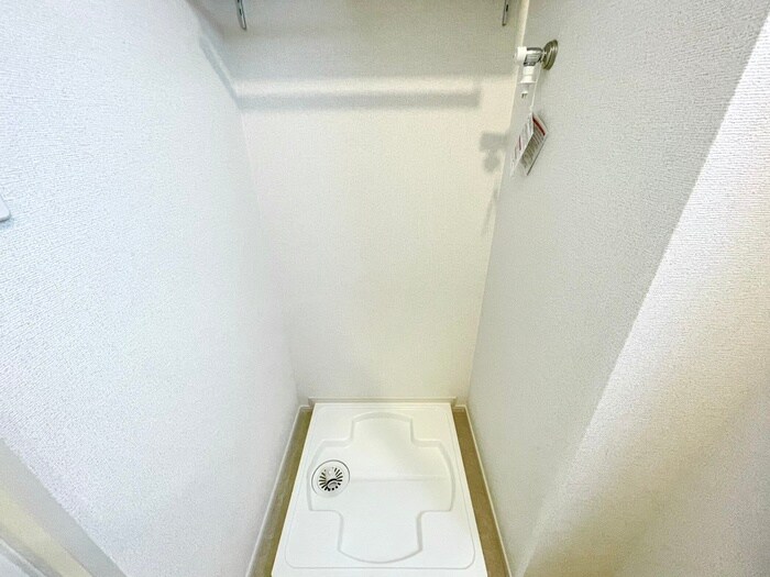 物件内観写真20　(洗濯機置場)