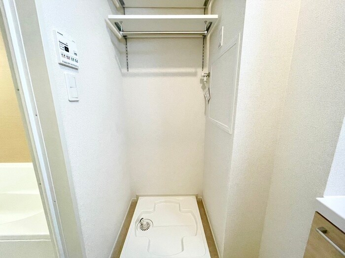 物件内観写真20　(洗濯機置場)