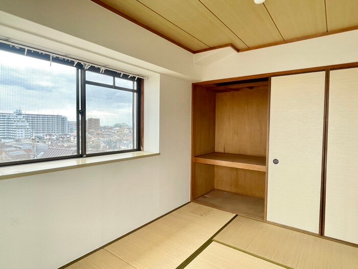 物件内観写真10　(居室)