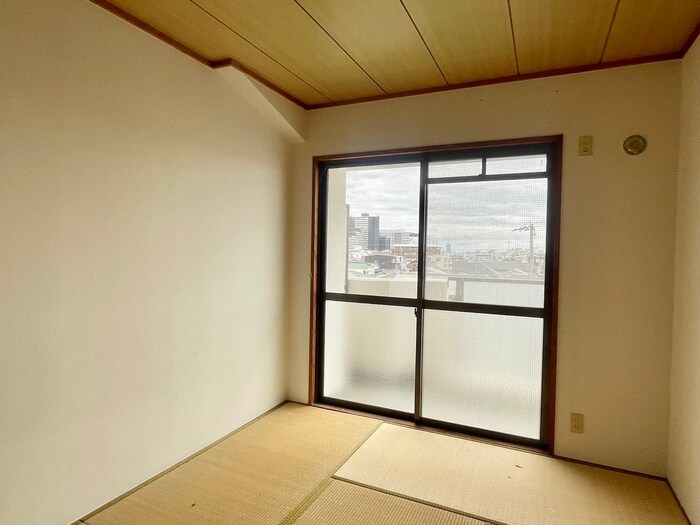 物件内観写真11　(居室)