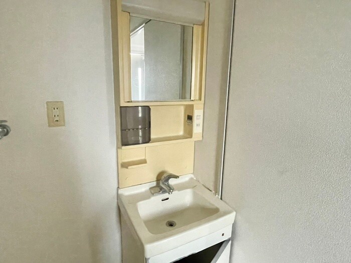 物件内観写真14　(洗面)