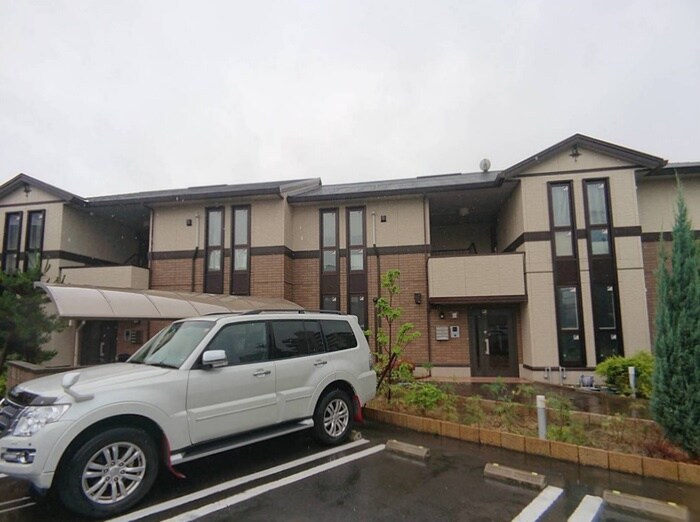 物件外観写真5　(外観写真)