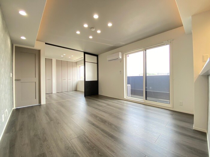 物件内観写真7　(居室)