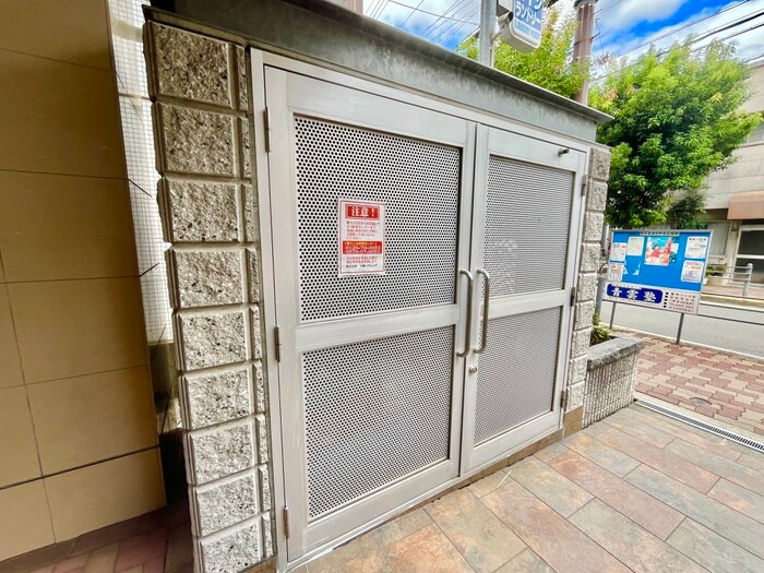 物件外観写真6　(建物設備)