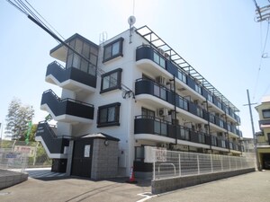 朝日が丘尾田ハイツ外観写真