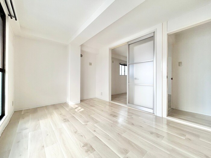 物件内観写真7　(居室)