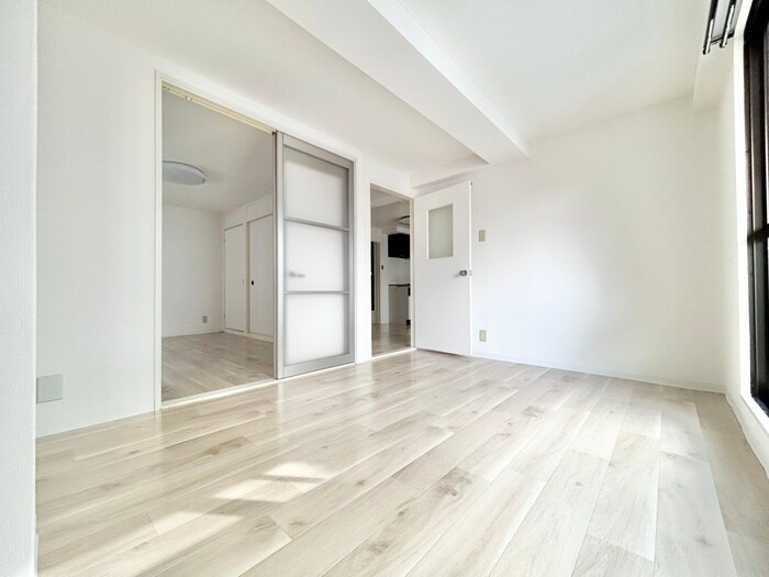 物件内観写真8　(居室)