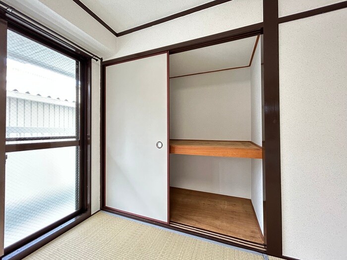 物件内観写真13　(収納)