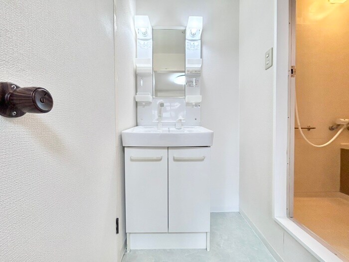 物件内観写真13　(洗面)
