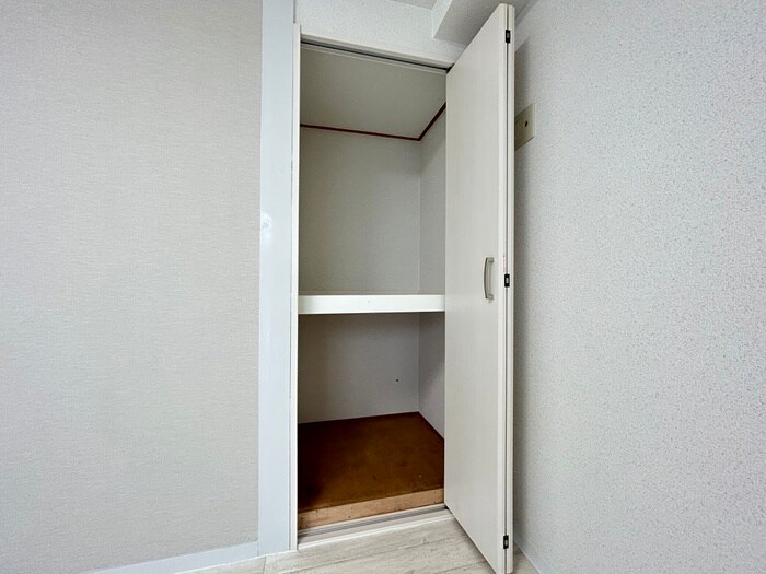 物件内観写真20　(収納)