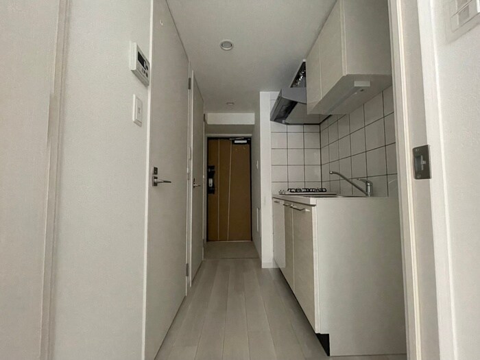 物件内観写真16　(廊下)