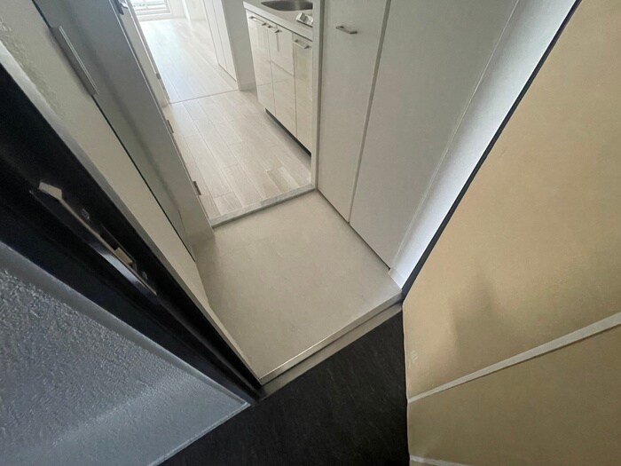 物件内観写真19　(玄関)