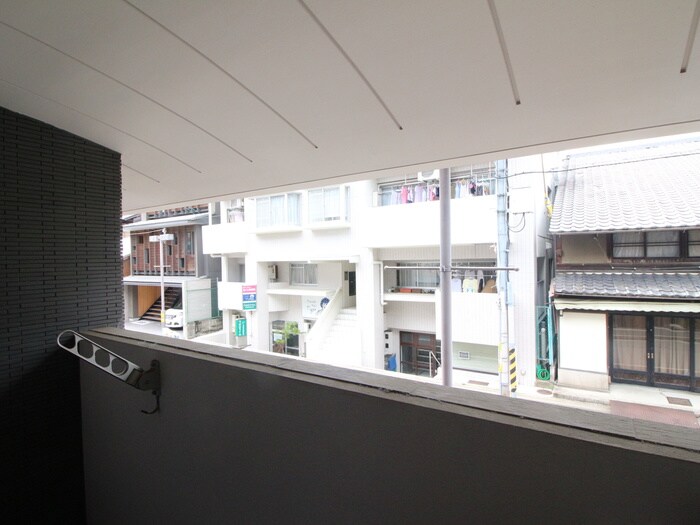 物件内観写真16　(室内からの展望)