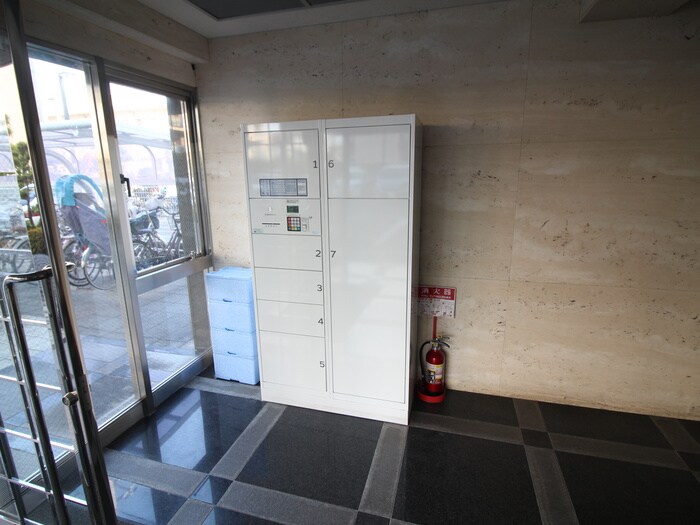 物件外観写真6　(建物設備)