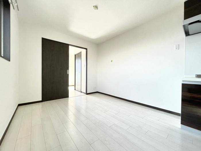 物件内観写真9　(居室)