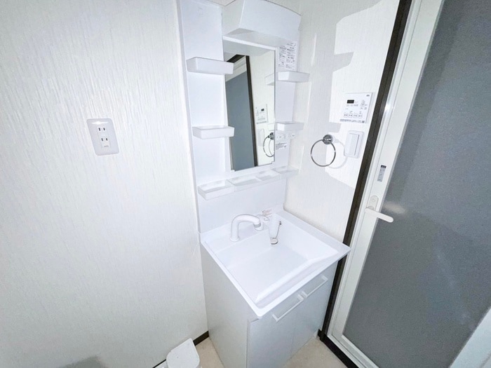 物件内観写真17　(洗面)