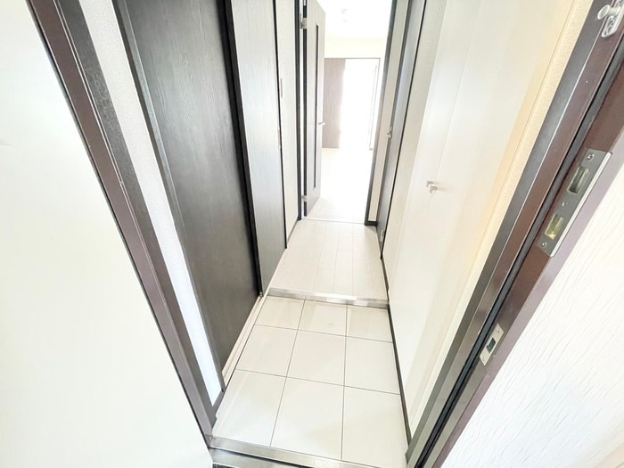 物件内観写真21　(玄関)