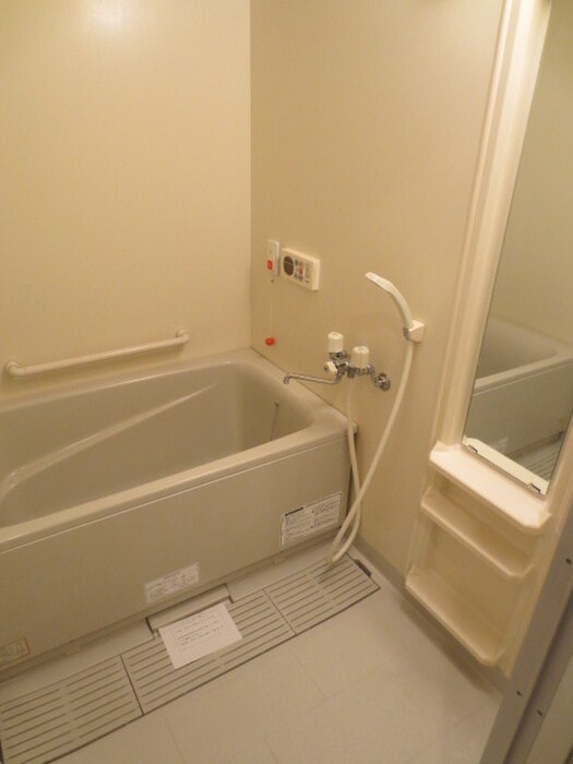 物件内観写真13　(バス／シャワールーム等)