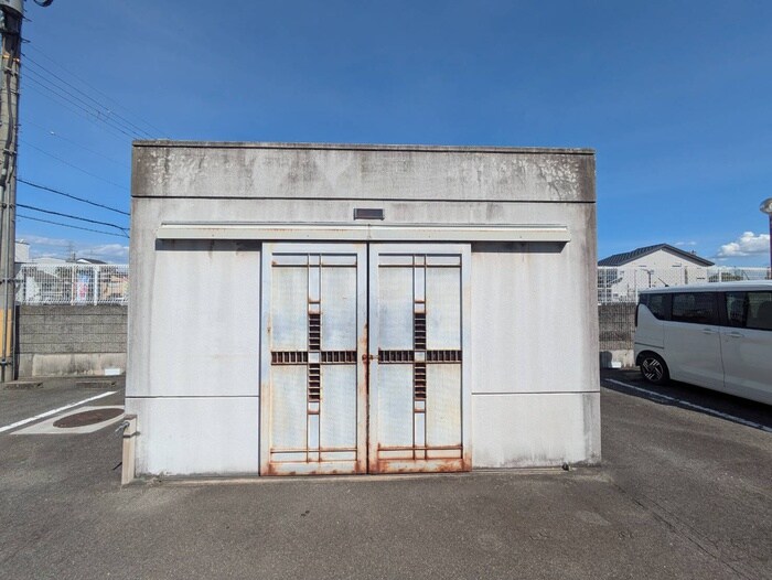 物件外観写真6　(建物設備)