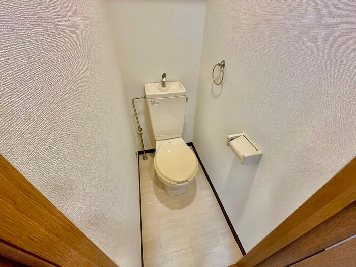 物件内観写真12　(トイレ)