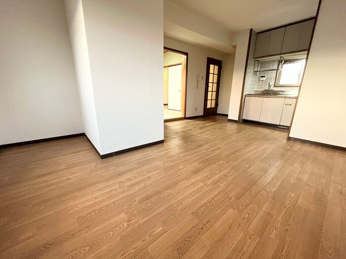 物件内観写真7　(居室)