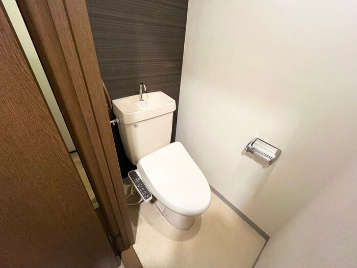 物件内観写真10　(トイレ)