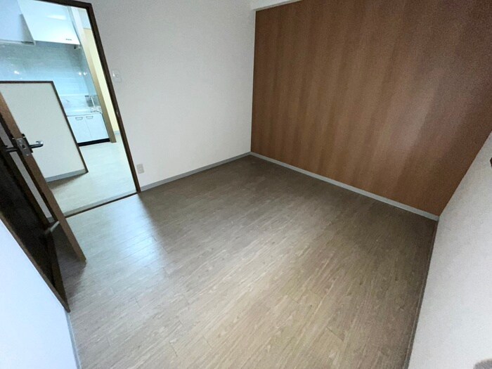 物件内観写真12　(居室)